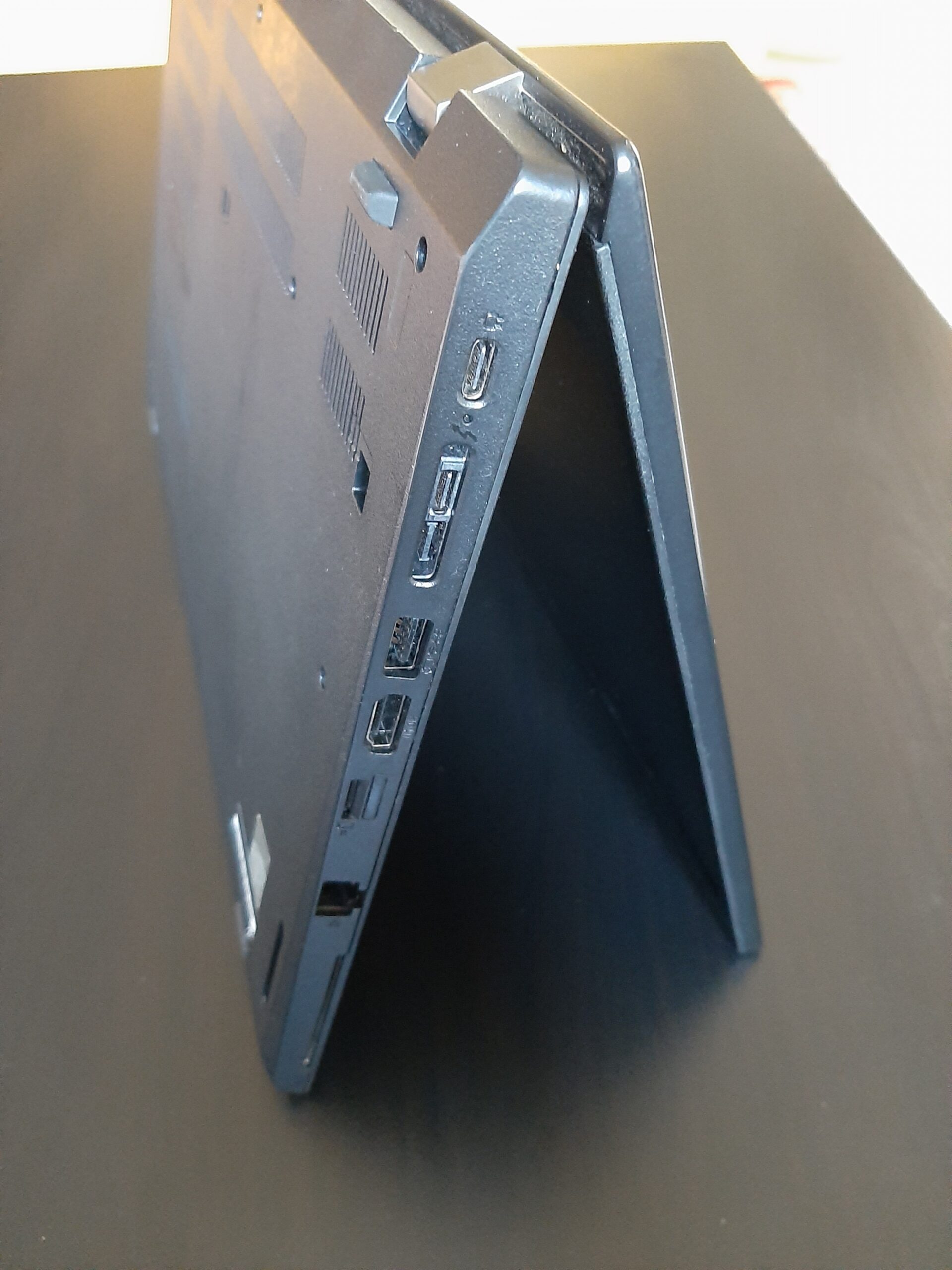 image réelle Lenovo L15 g2 Tekvexo
